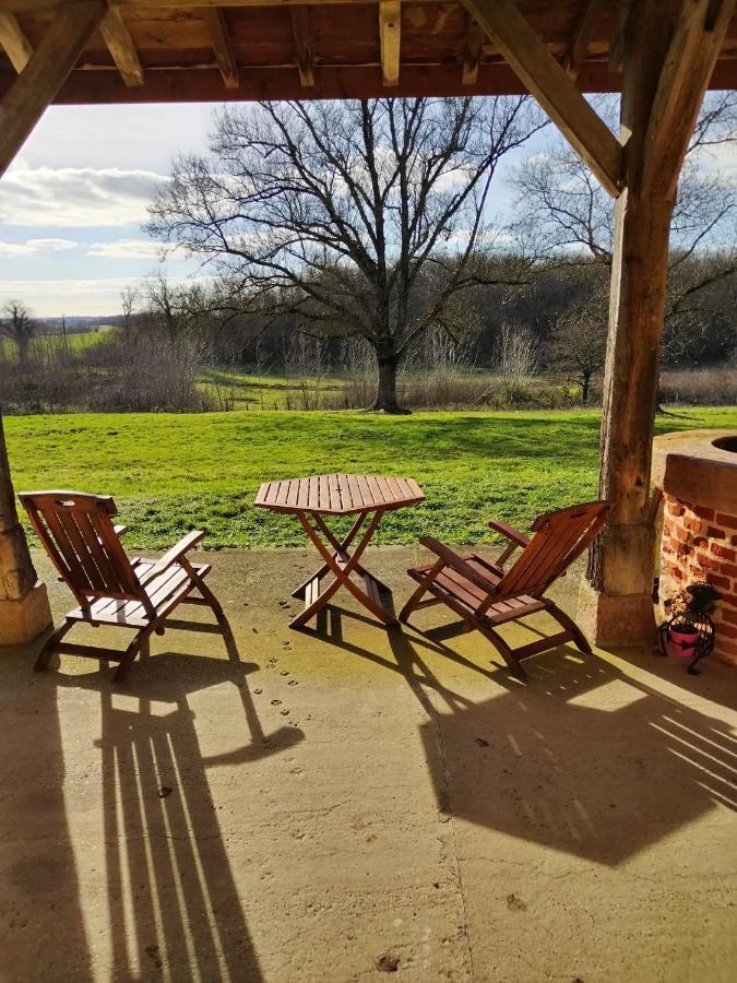Domaine Des Granges Neuves Hotel Confrancon Bagian luar foto